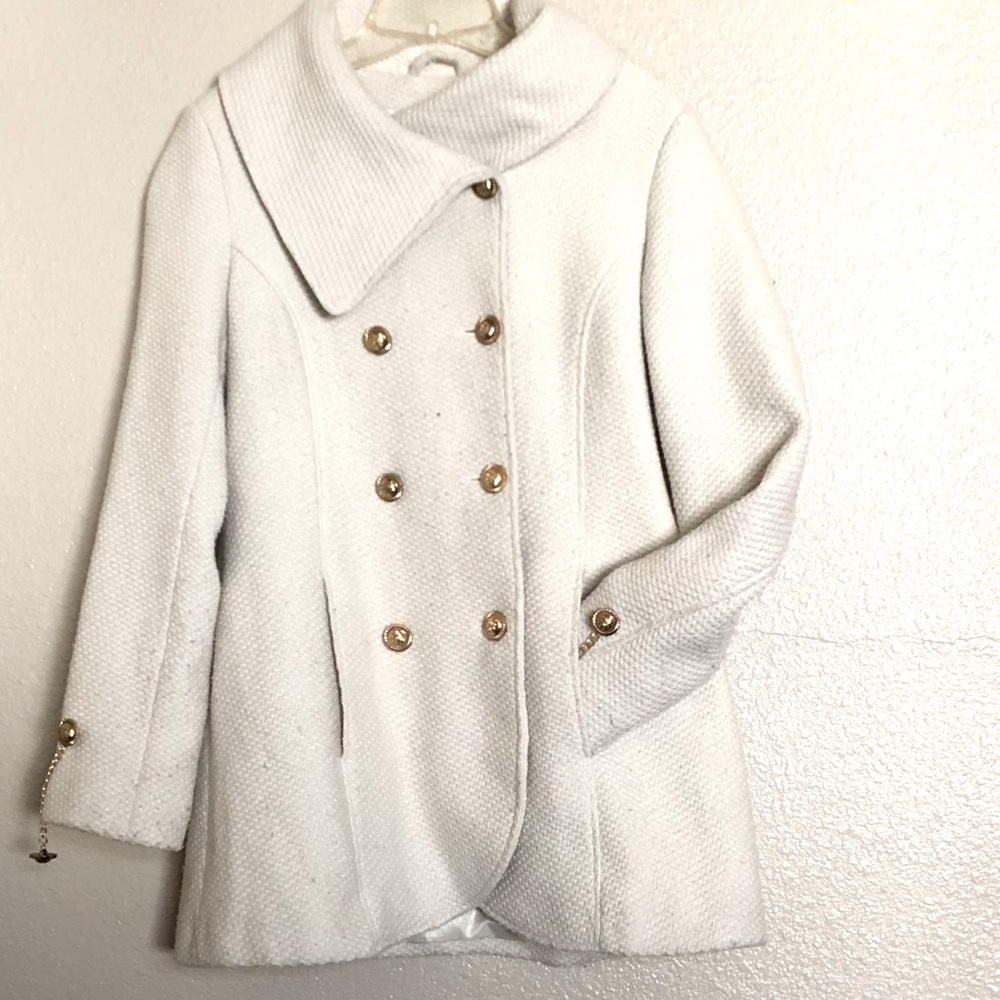 Jessica Simpson White Coat